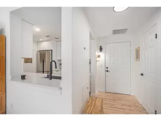 Photo #3: 5917634 Listing 