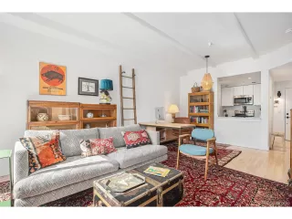 Photo #6: 5917634 Listing 