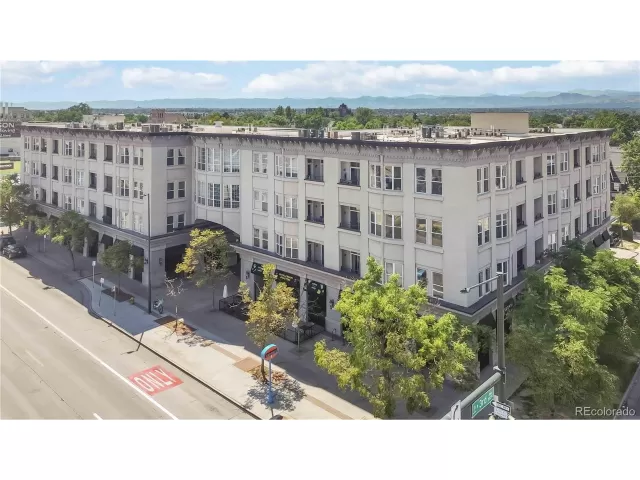 MLS: 5921232 Condo For Sale