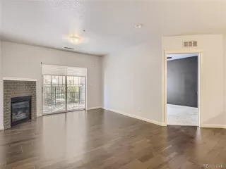Photo #5: 5923833 Listing