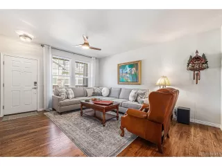 Photo #6: 5924435 Listing