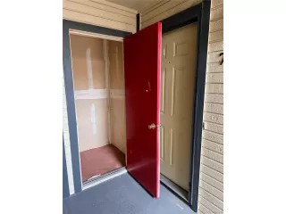 Photo #2: 5925760 Listing