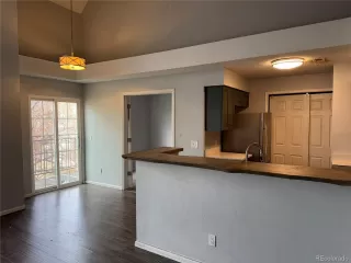 Photo #3: 5926034 Listing 