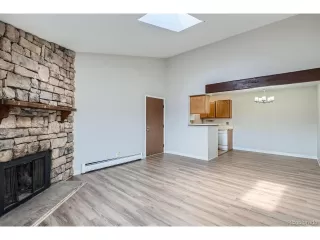 Photo #4: 5930216 Listing