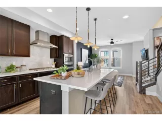 Photo #3: 5933925 Listing