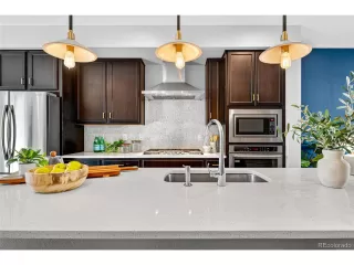 Photo #4: 5933925 Listing