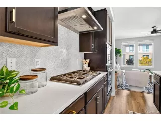 Photo #5: 5933925 Listing