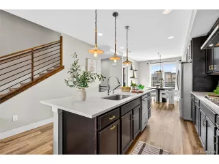 Photo #6: 5933925 Listing