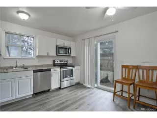 Photo #4: 5939400 Listing