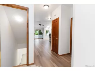 Photo #4: 5945060 Listing 