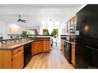 Photo #5: 5945060 Listing 