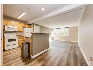 Photo #5: 5948468 Listing