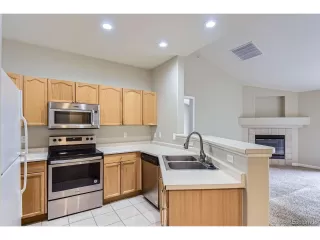 Photo #5: 5951353 Listing 