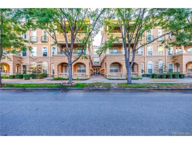 MLS: 5951739 Condo For Sale