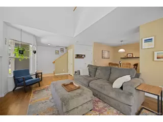 Photo #6: 5953375 Listing