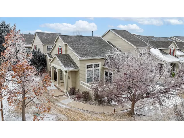 MLS: 5953883 Condo For Sale