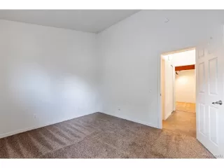 Photo #6: 5954852 Listing