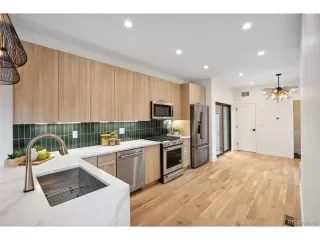 Photo #3: 5955965 Listing 