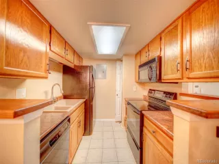 Photo #4: 5956300 Listing