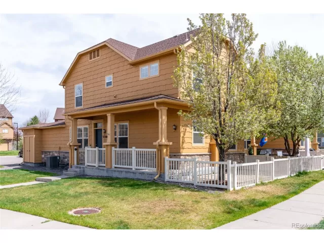 MLS: 5957327 Condo For Sale