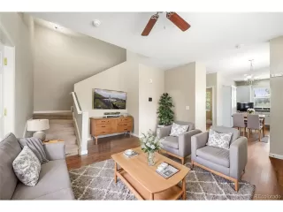 Photo #4: 5957327 Listing