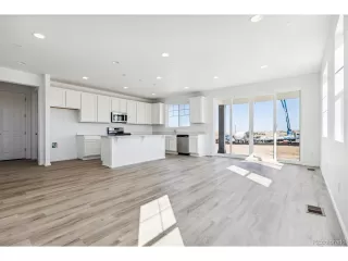 Photo #5: 5957602 Listing