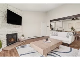 Photo #2: 5960234 Listing 