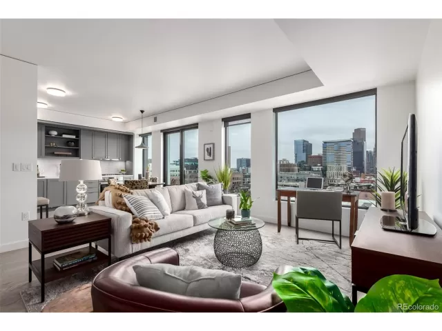 MLS: 5966120 Condo For Sale