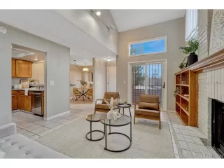 Photo #5: 5976566 Listing