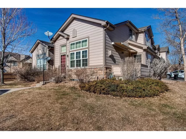 MLS: 5976809 Condo For Sale