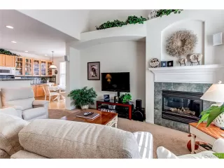 Photo #5: 5976809 Listing