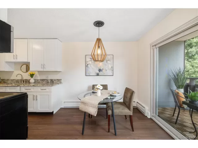 MLS: 5976826 Condo For Sale