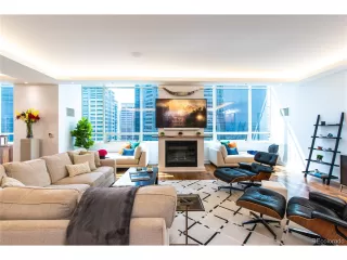 Photo #2: 5981764 Listing 