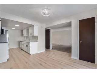 Photo #3: 5981906 Listing 