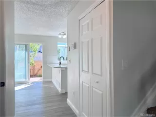 Photo #5: 5982281 Listing 