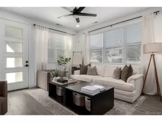 Photo #2: 5984868 Listing 