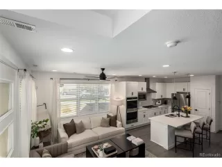 Photo #5: 5984868 Listing 