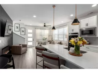 Photo #6: 5984868 Listing 