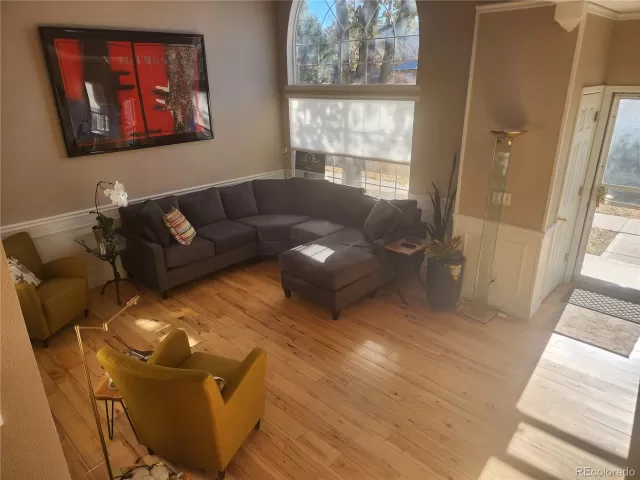 MLS: 5984871 Condo For Sale