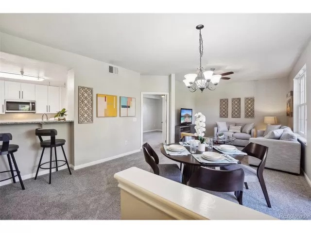 MLS: 5988116 Condo For Sale