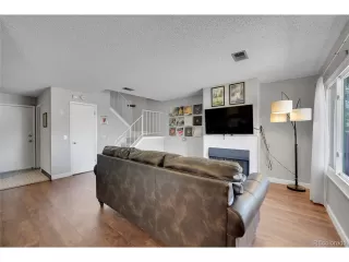 Photo #6: 5989978 Listing 