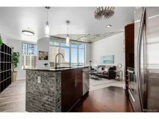 Photo #2: 5990098 Listing