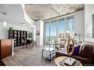 Photo #3: 5990098 Listing