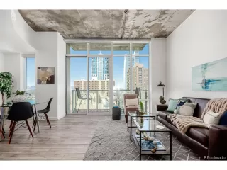 Photo #4: 5990098 Listing