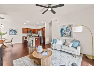 Photo #2: 5990277 Listing