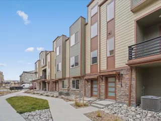 Photo #3: 5990977 Listing