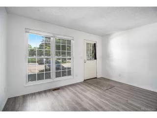 Photo #3: 5992551 Listing