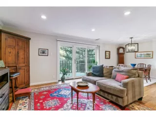 Photo #3: 5995937 Listing