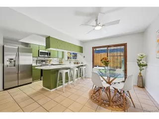 Photo #6: 5996828 Listing 