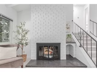 Photo #6: 5999195 Listing